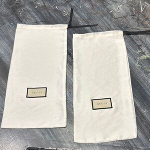 Gucci silk dust bag set
